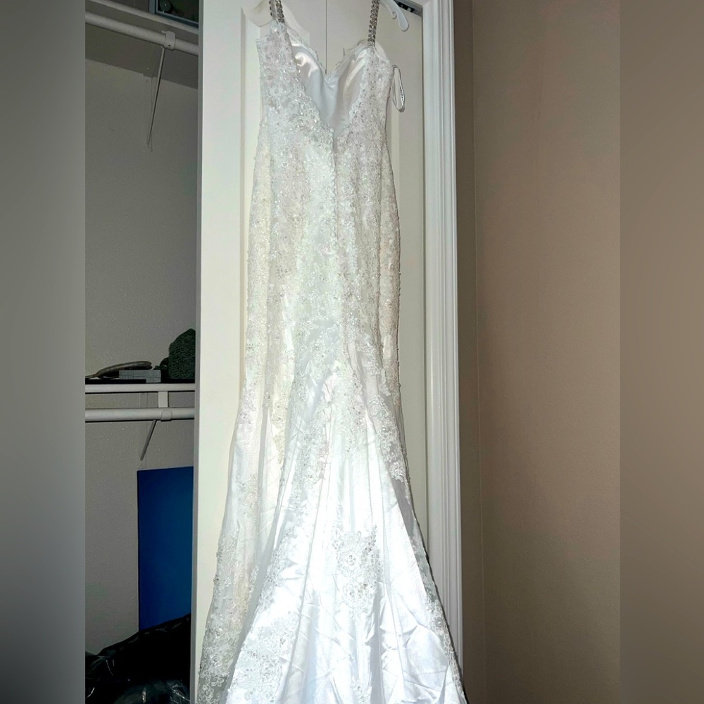 Size 6 Morilee wedding dress.